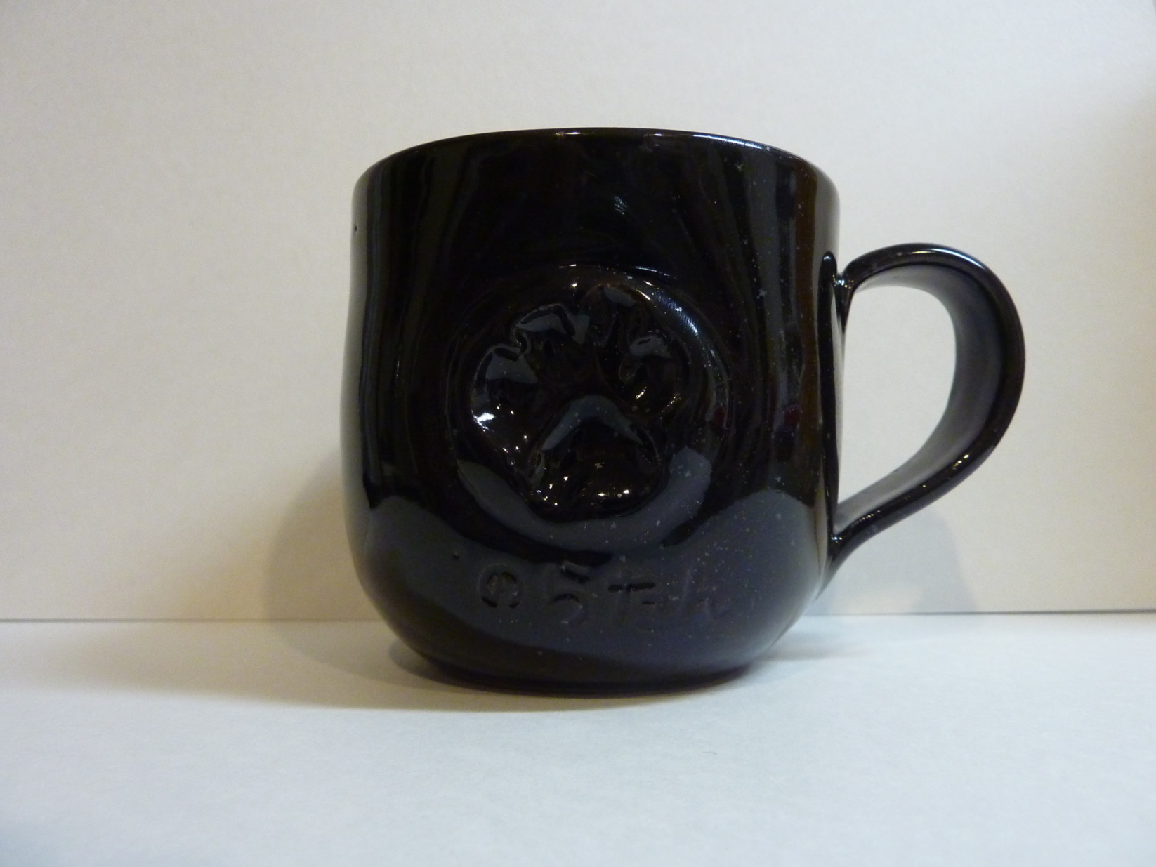 マグカップ（黒猫イメージ）【リニューアルオープン40％引き】